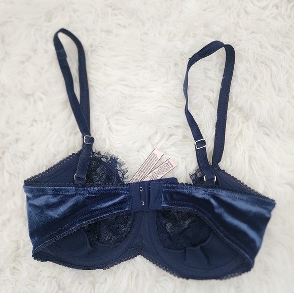 Victoria's Secret Dream Angels. Push up without padding. Lace. Rhinestone straps - Picture 5 of 7